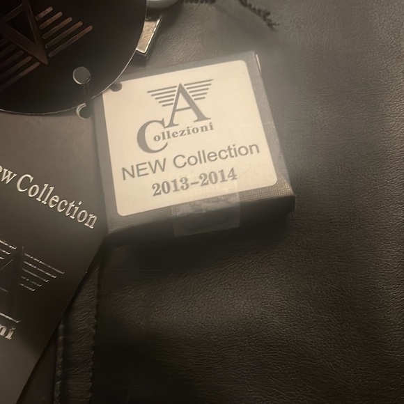 A Collezioni Authentic Leather Jacket. Brand New. - Picture 3 of 16